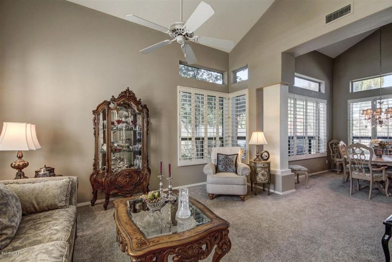 1832 E Monarch Bay Dr, Gilbert, AZ 85234