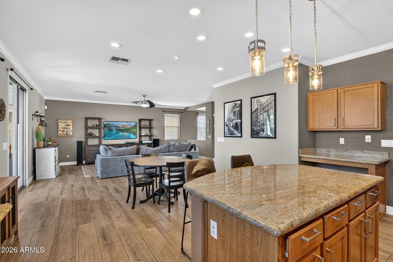 1832 E Parkside Ln, Phoenix, AZ 85024