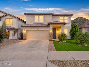1832 Parkside Ln, Phoenix, AZ 85024