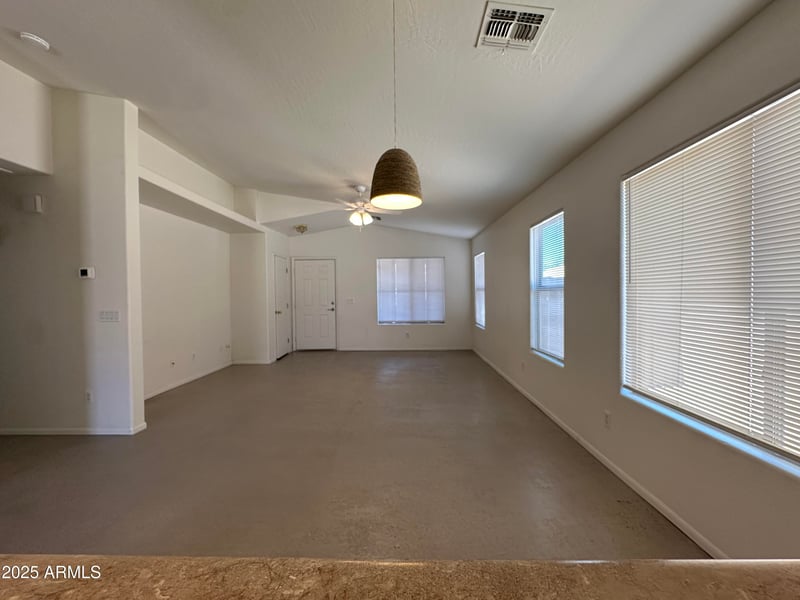 1832 Lydia Ln, Phoenix, AZ 85041