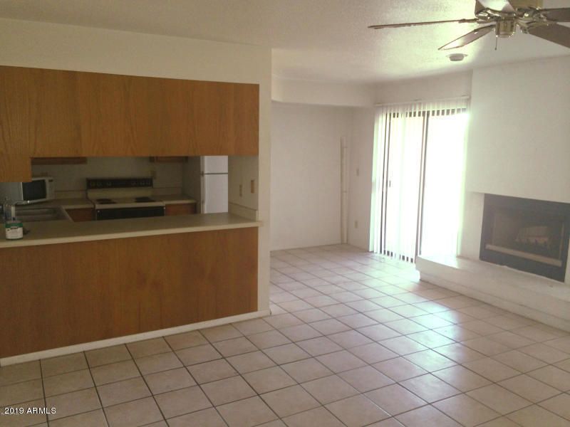 1832 N 52nd St #106, Phoenix, AZ 85008