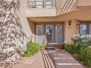 1832 52nd St #107, Phoenix, AZ 85008