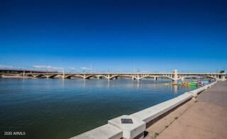 1832 River Dr, Tempe, AZ 85281
