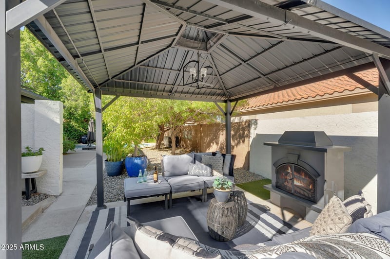 1832 Wildhorse Dr, Chandler, AZ 85286