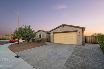 18321 Golden Ct, Waddell, AZ 85355