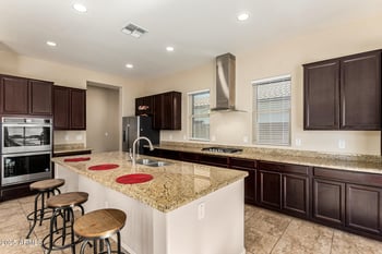 18327 Wolf St, Goodyear, AZ 85395