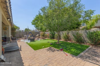 18328 Saguaro Ln, Surprise, AZ 85388