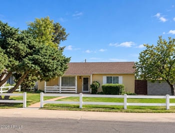 1833 E Roma Ave, Phoenix, AZ 85016