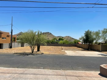 1833 Ronald Rd #-, Phoenix, AZ 85022