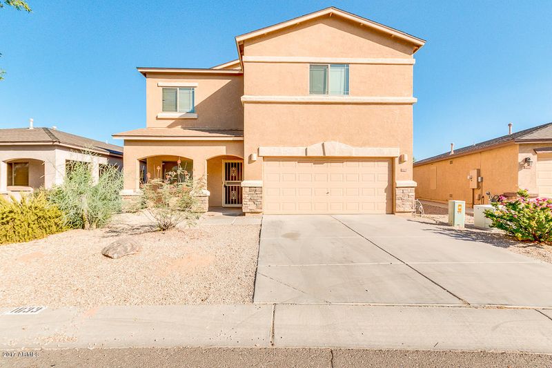 1833 E Silversmith Trl, San Tan Valley, AZ 85143