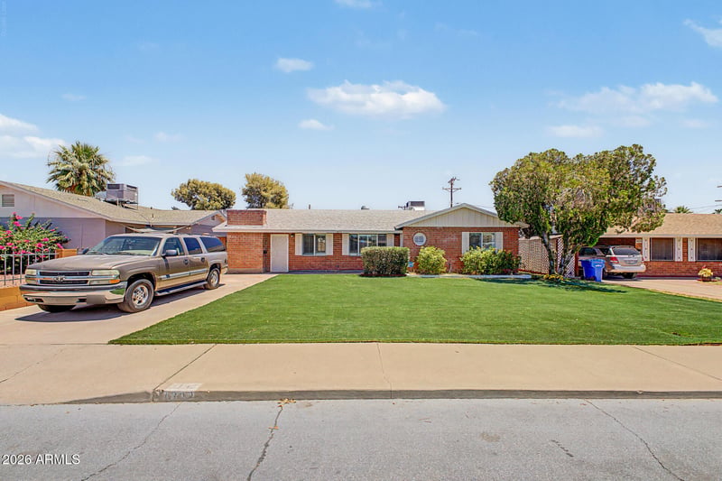 1833 N 35 St, Phoenix, AZ 85008
