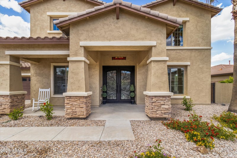 18330 Woodrow Ln, Surprise, AZ 85388