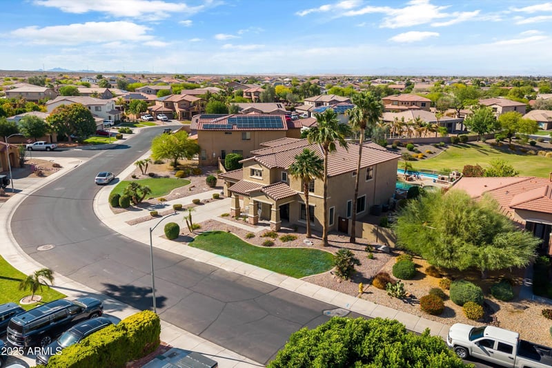18330 Woodrow Ln, Surprise, AZ 85388