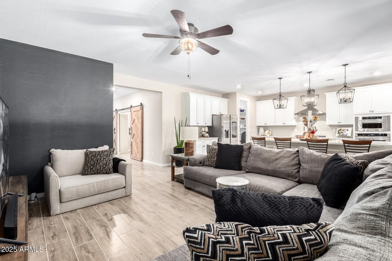 18333 Golden Ct, Waddell, AZ 85355