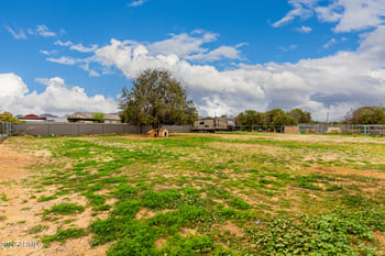 18333 Sunnydale Dr, Queen Creek, AZ 85142