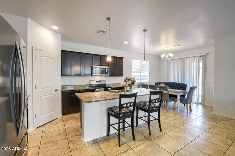 18334 Via Del Sol --, Surprise, AZ 85387