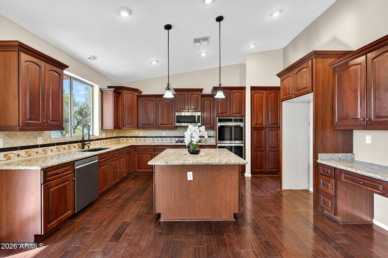 18336 Verdin Rd, Goodyear, AZ 85338