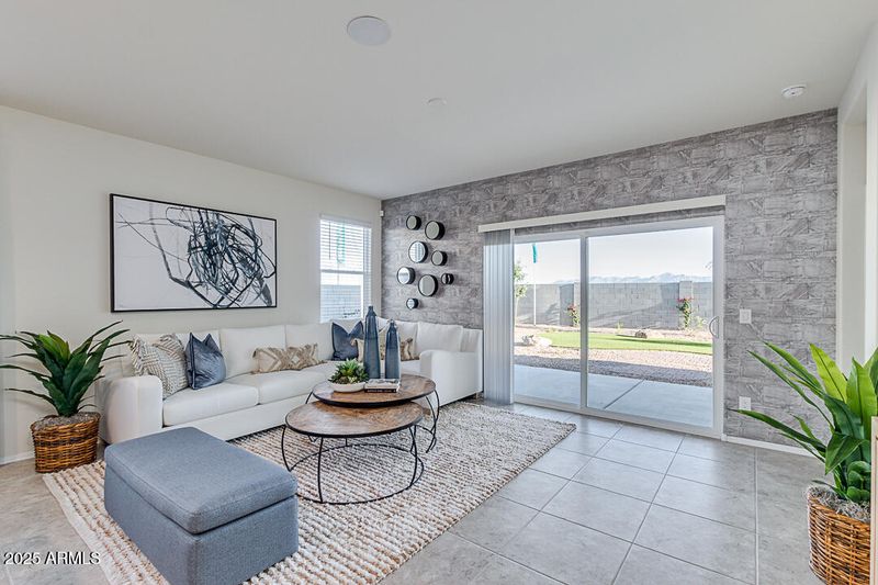 18339 W Hackamore Dr, Wittmann, AZ 85361