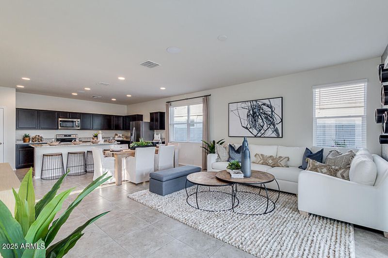 18339 W Hackamore Dr, Wittmann, AZ 85361