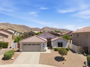 1834 Amberwood Dr, Phoenix, AZ 85045