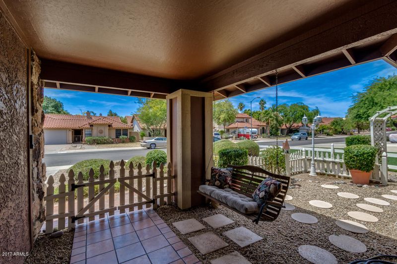 1834 E Redfield Rd, Phoenix, AZ 85022