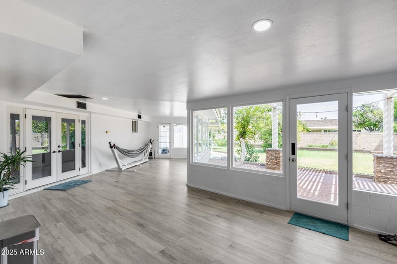1834 Glencove St, Mesa, AZ 85203