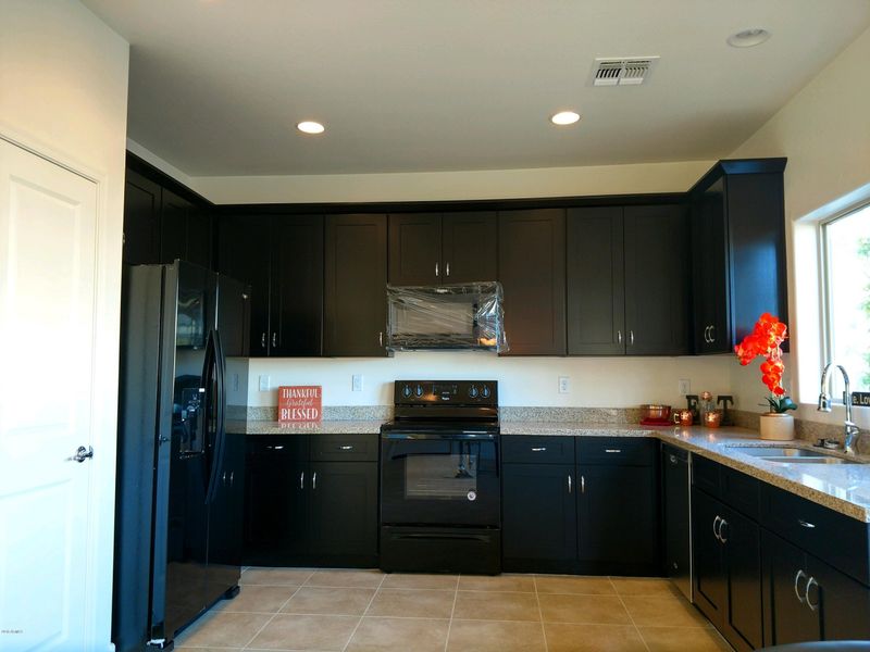 1834 W Pollack St, Phoenix, AZ 85041