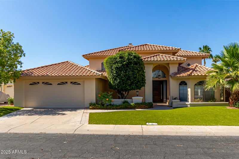 1834 Willow Tree Ct, Gilbert, AZ 85234