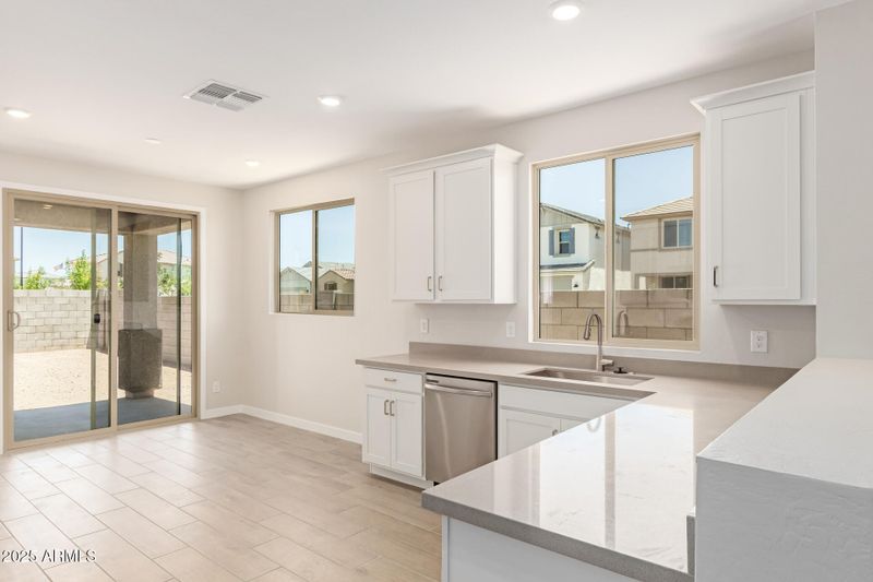 18340 W Patrick Ln, Surprise, AZ 85387