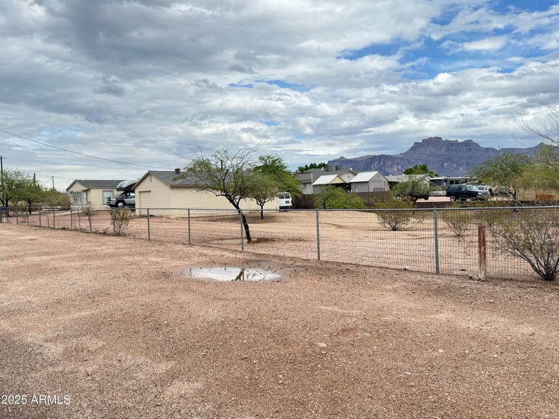 1835 20th Ave, Apache Junction, AZ 85119