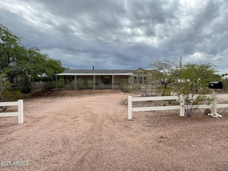 1835 20th Ave, Apache Junction, AZ 85119