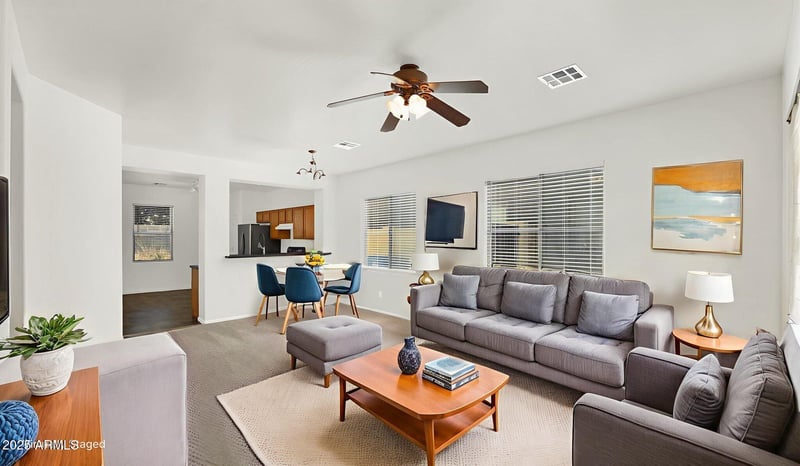 1835 Swan Dr, Gilbert, AZ 85295