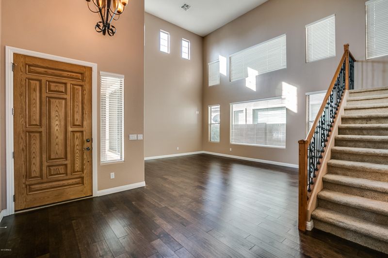 1836 E Glacier Pl, Chandler, AZ 85249