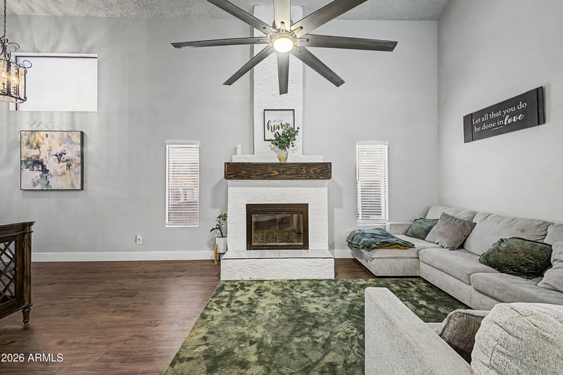 1836 N Stapley Dr #190, Mesa, AZ 85203