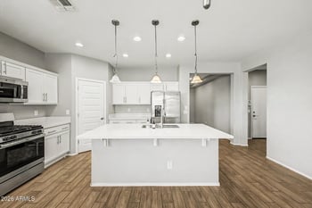 18362 Illini St, Goodyear, AZ 85338
