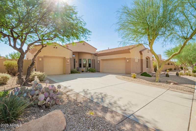 18363 Piedmont Rd, Goodyear, AZ 85338