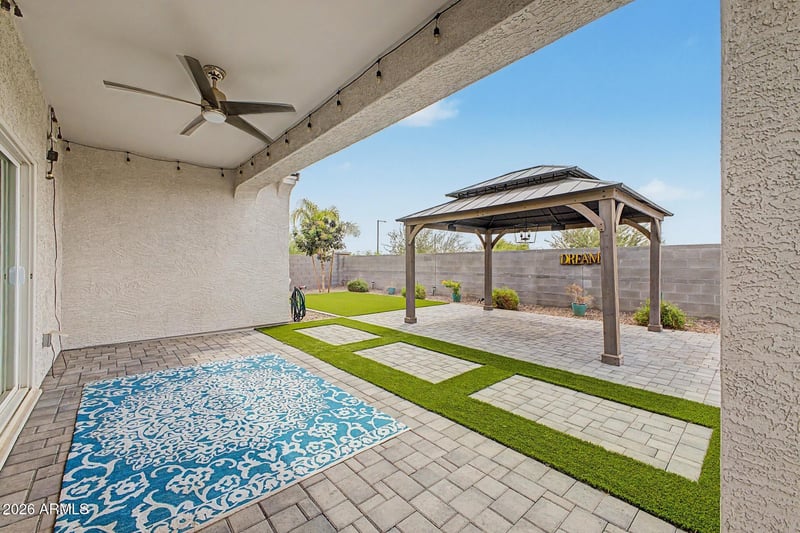 18363 Whispering Wind Dr, Surprise, AZ 85387