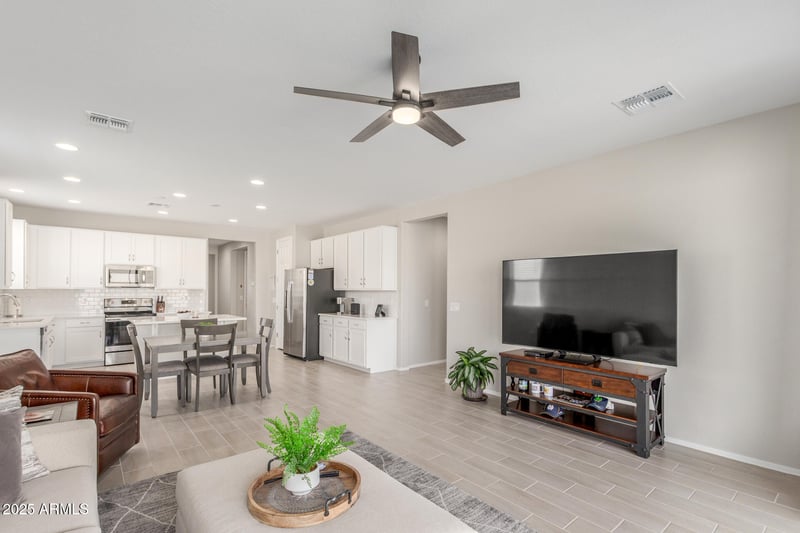 18368 Camila Dr, Gold Canyon, AZ 85118