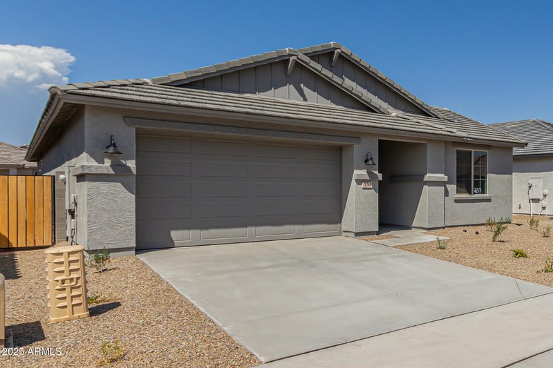18368 Villa Hermosa Ln, Surprise, AZ 85387