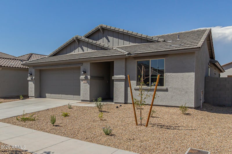 18368 Villa Hermosa Ln, Surprise, AZ 85387