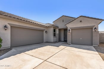 18369 La Senda Dr, Surprise, AZ 85387