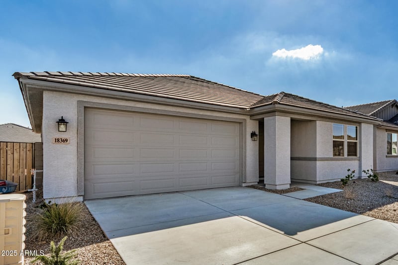 18369 Monte Lindo Ln, Surprise, AZ 85387