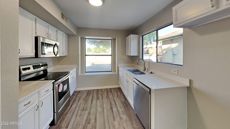 18369 N 88th Dr, Peoria, AZ 85382