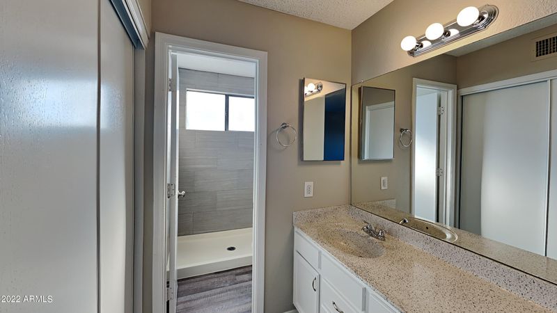 18369 N 88th Dr, Peoria, AZ 85382
