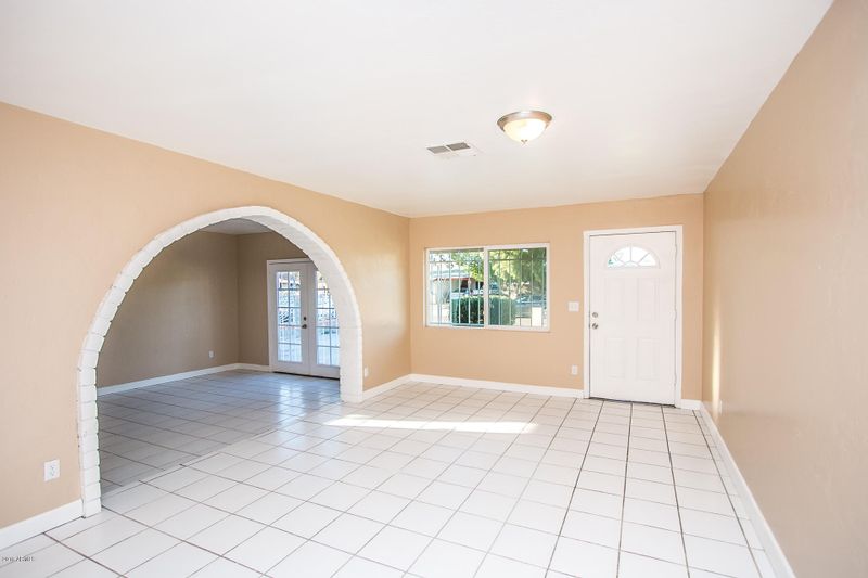 1837 W Nancy Ln, Phoenix, AZ 85041