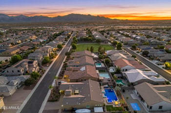18372 Paradise Ln, Surprise, AZ 85388