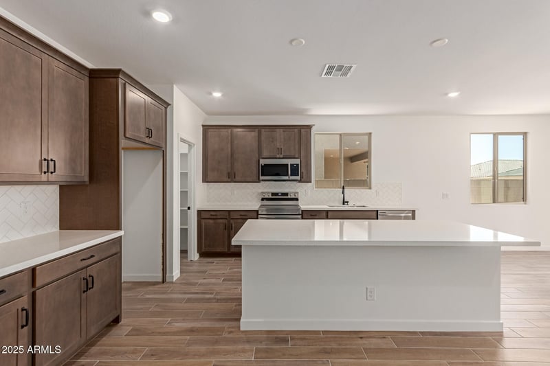 18373 Villa Hermosa Ln, Surprise, AZ 85387