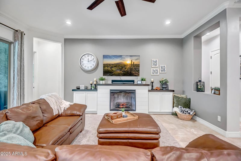 18377 Elm St, Goodyear, AZ 85395