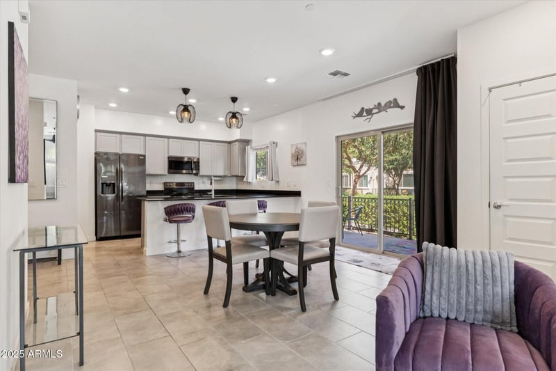 1838 Bridgeport Pw #102, Gilbert, AZ 85295