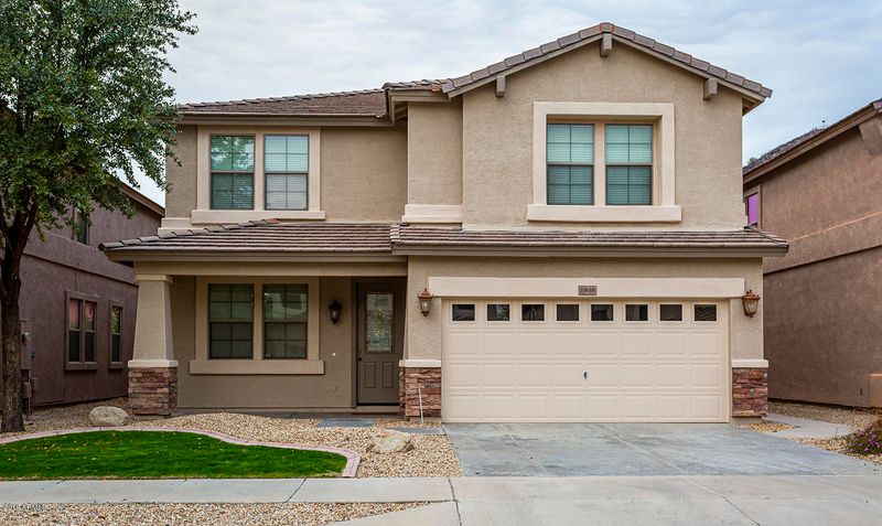 1838 E Patrick Ln, Phoenix, AZ 85024